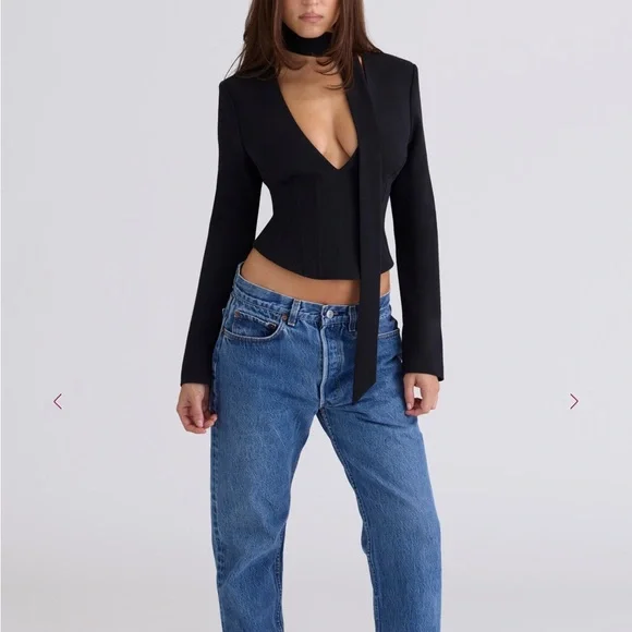 House of CB DANYA Top - Picture 2 of 9